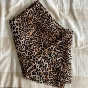 Express scarf